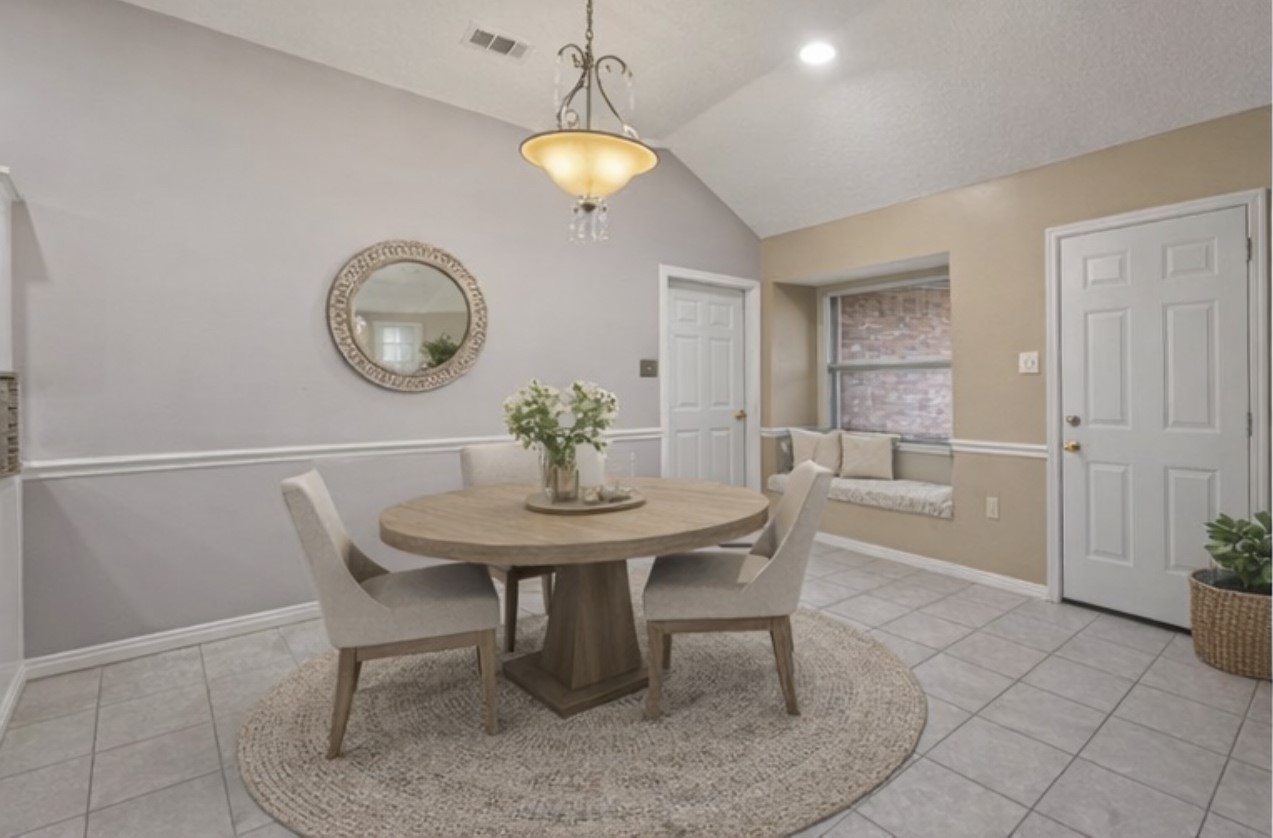 853 Woodridge Circle Desoto TX 75115
