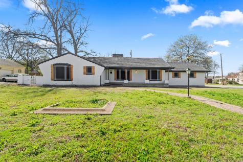 1022 W Avenue E Garland TX 75040