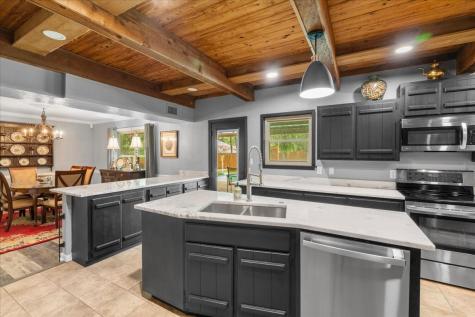 3703 NW County Road 0016 Corsicana TX 75110