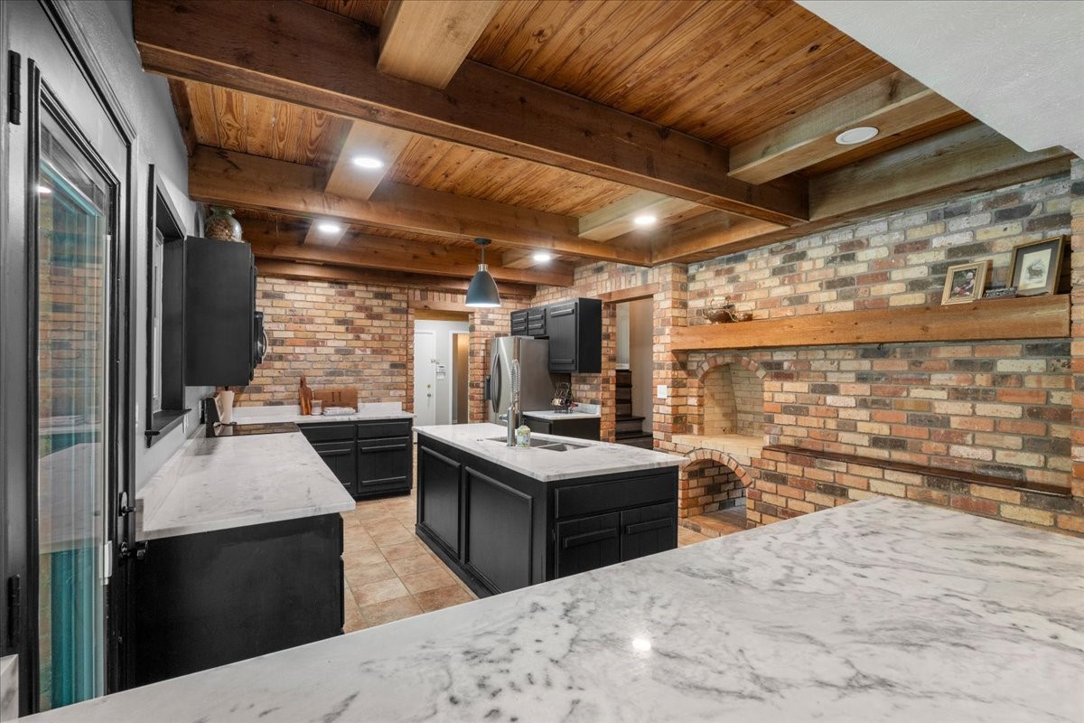 3703 NW County Road 0016 Corsicana TX 75110