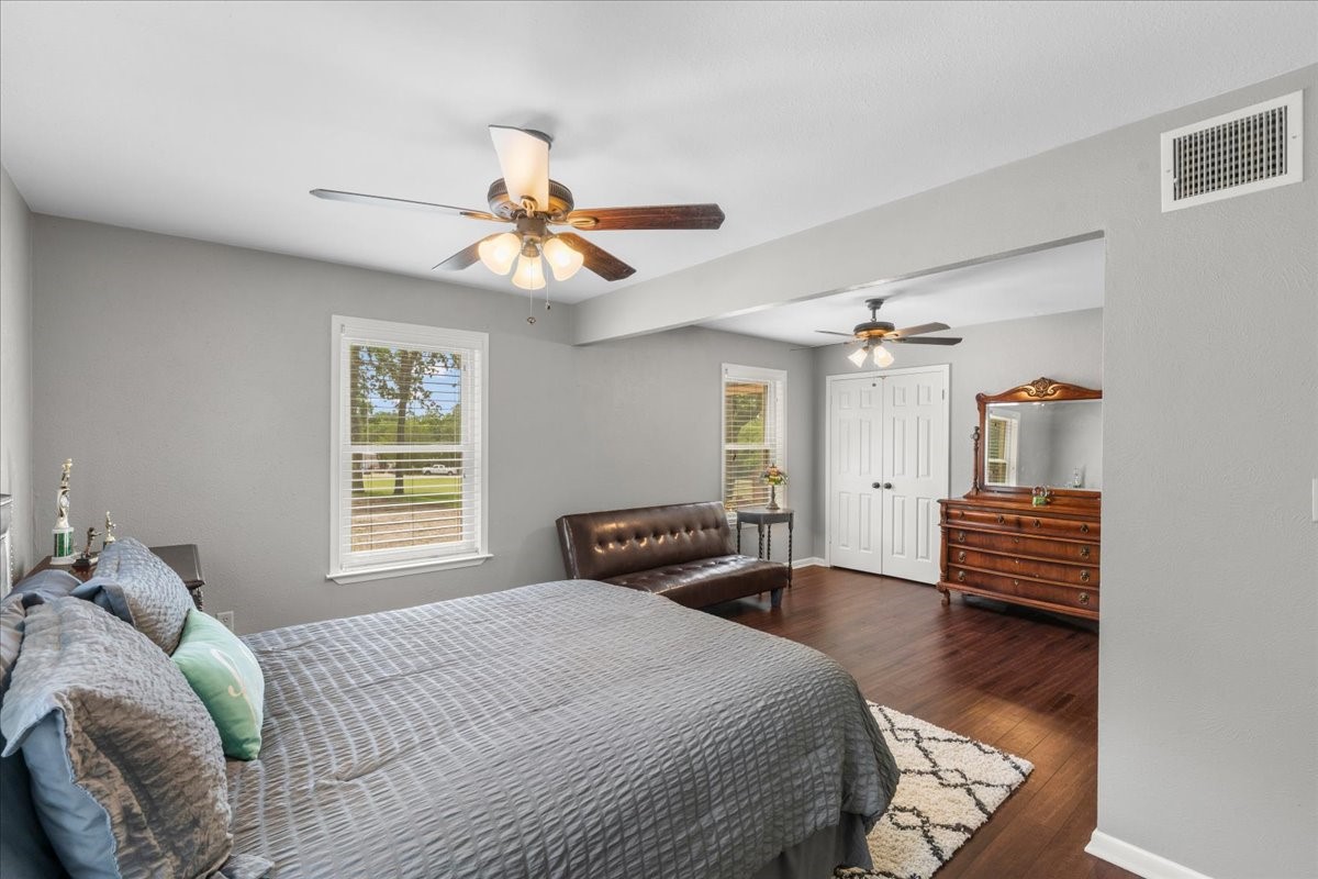 3703 NW County Road 0016 Corsicana TX 75110