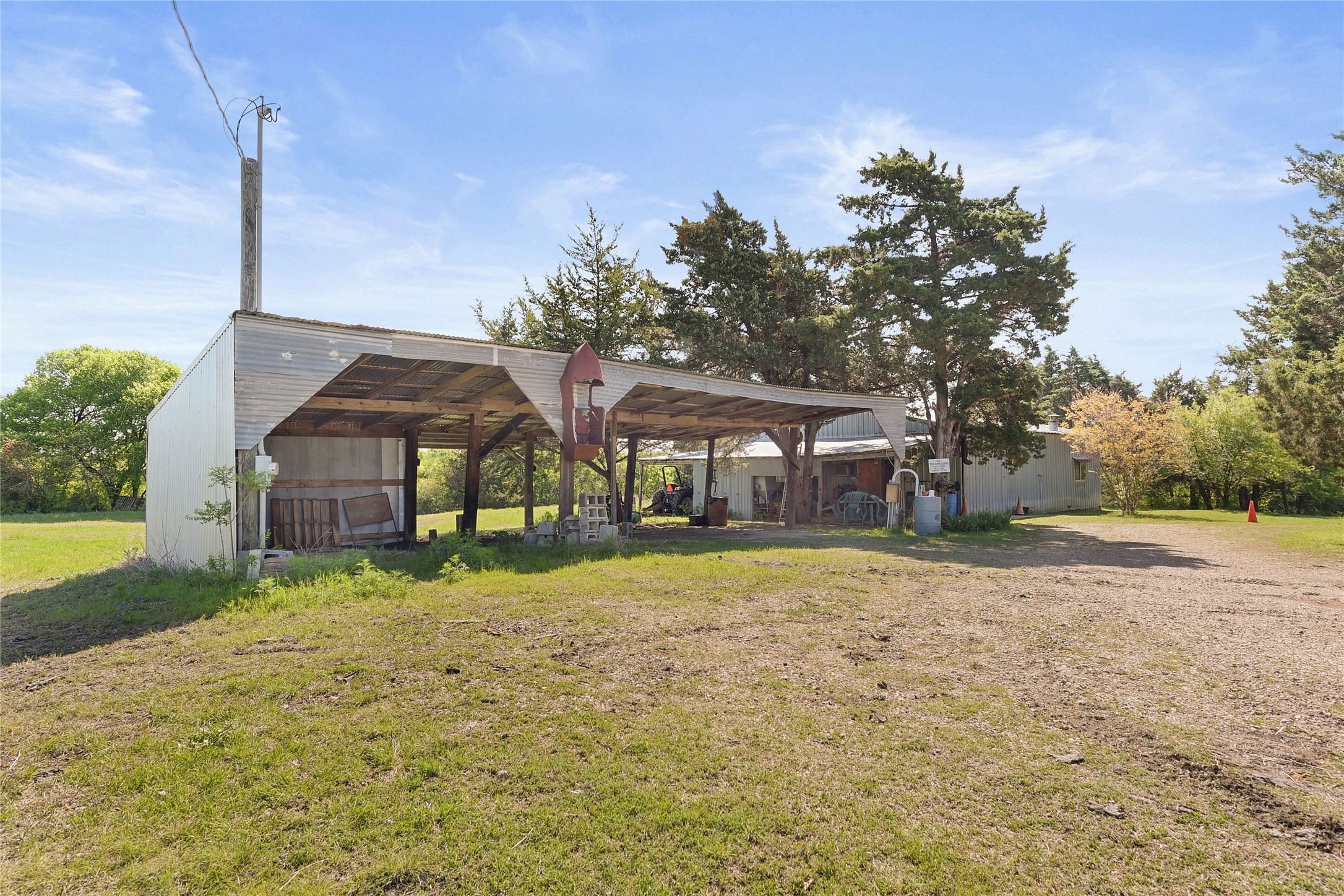 821 Ewing Road Ferris TX 75125