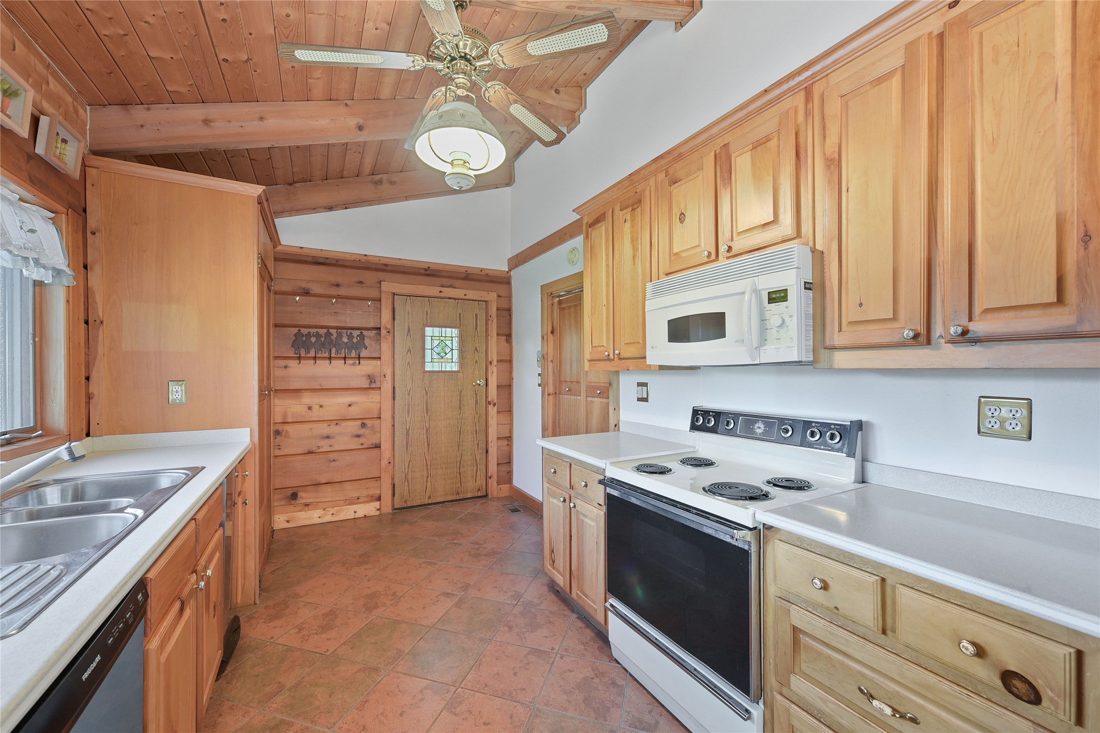 821 Ewing Road Ferris TX 75125