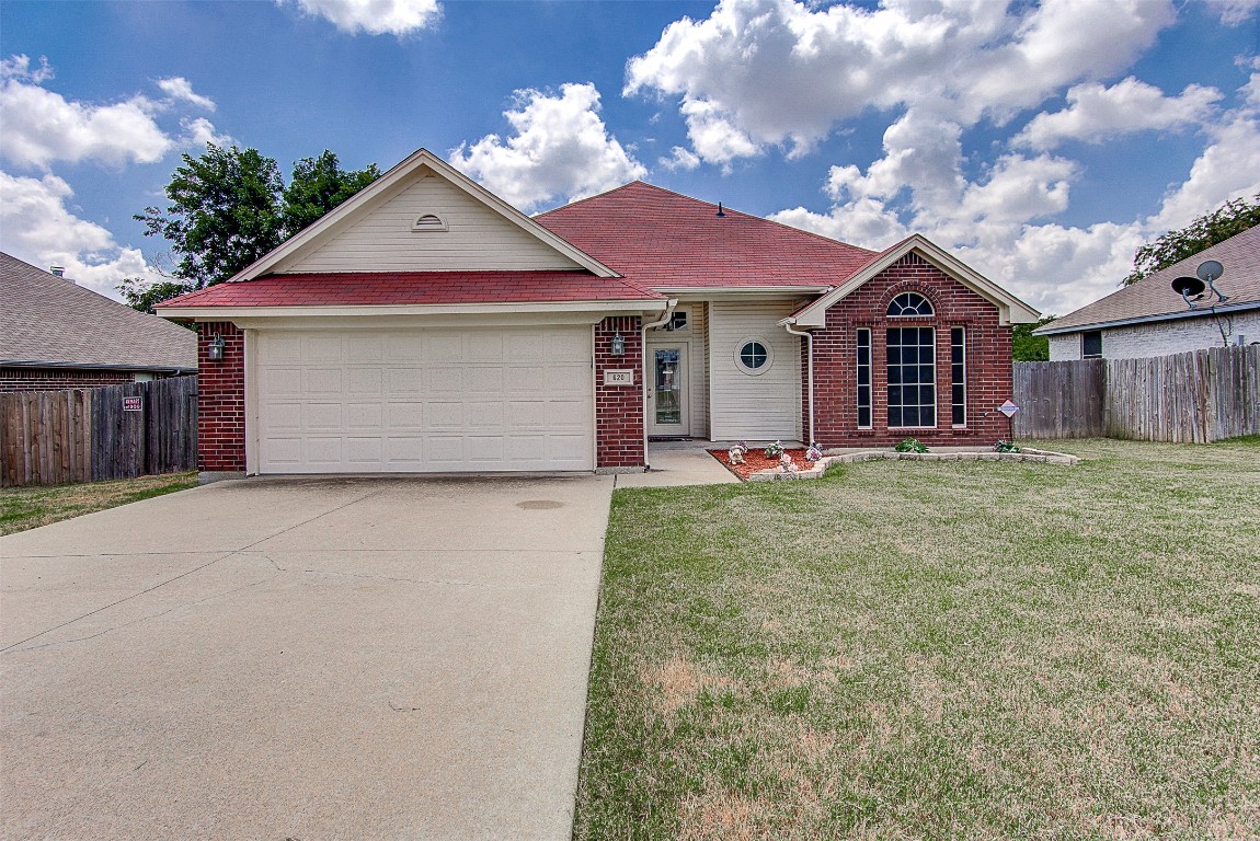 620 Meadowcrest Drive Burleson TX 76028