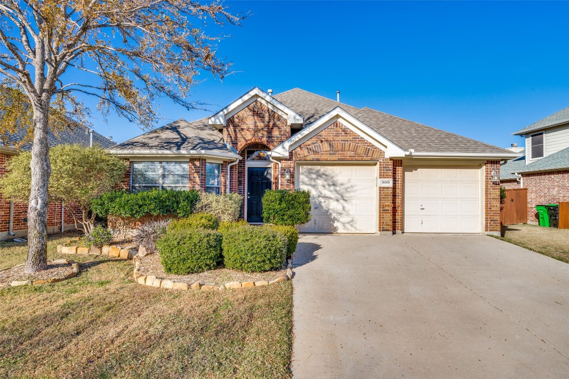 909 Lake Hollow Drive Little Elm TX 75068