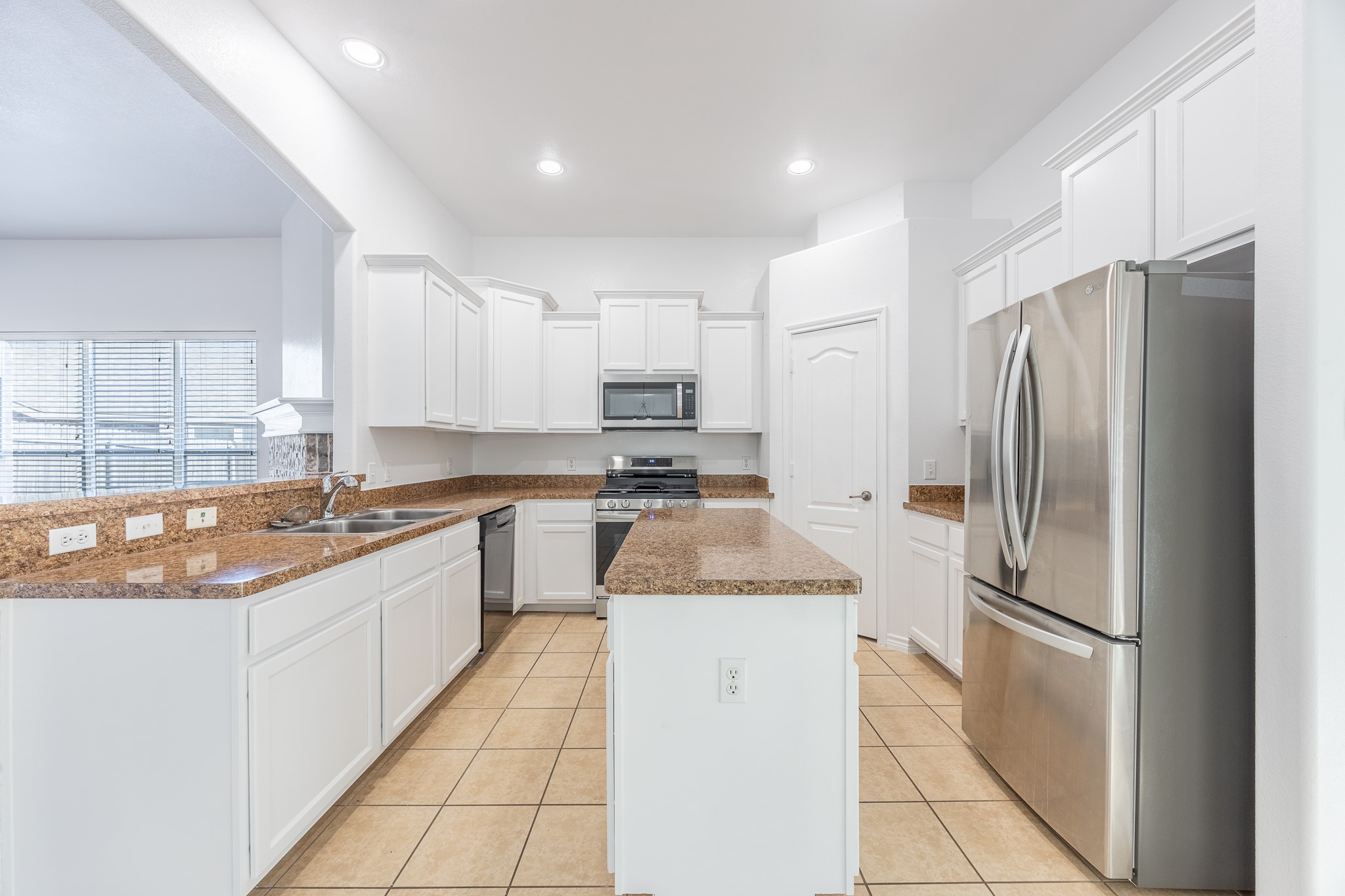 8537 Meadow Sweet Lane Fort Worth TX 76123