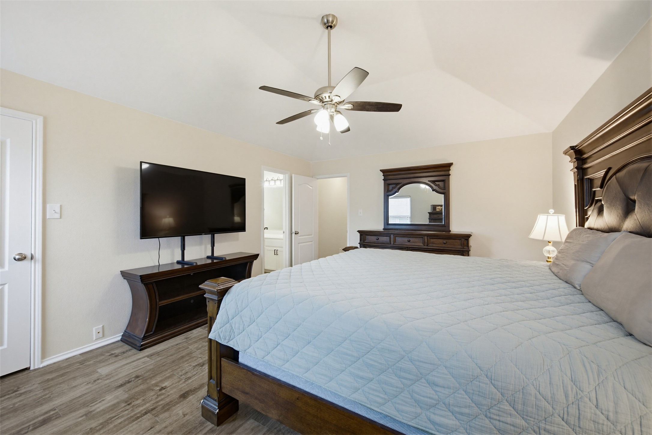 1525 Wickham Drive Burleson TX 76028