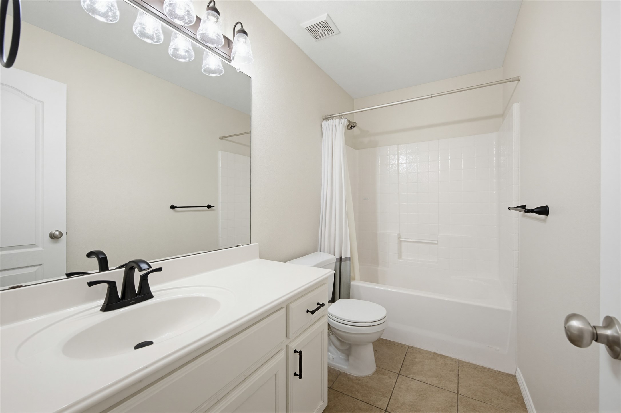1525 Wickham Drive Burleson TX 76028