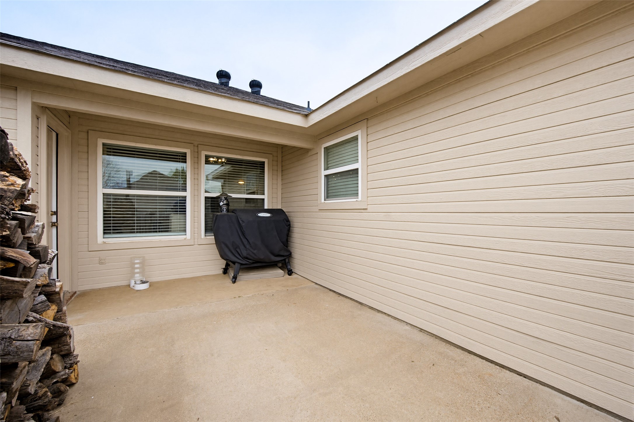 1525 Wickham Drive Burleson TX 76028