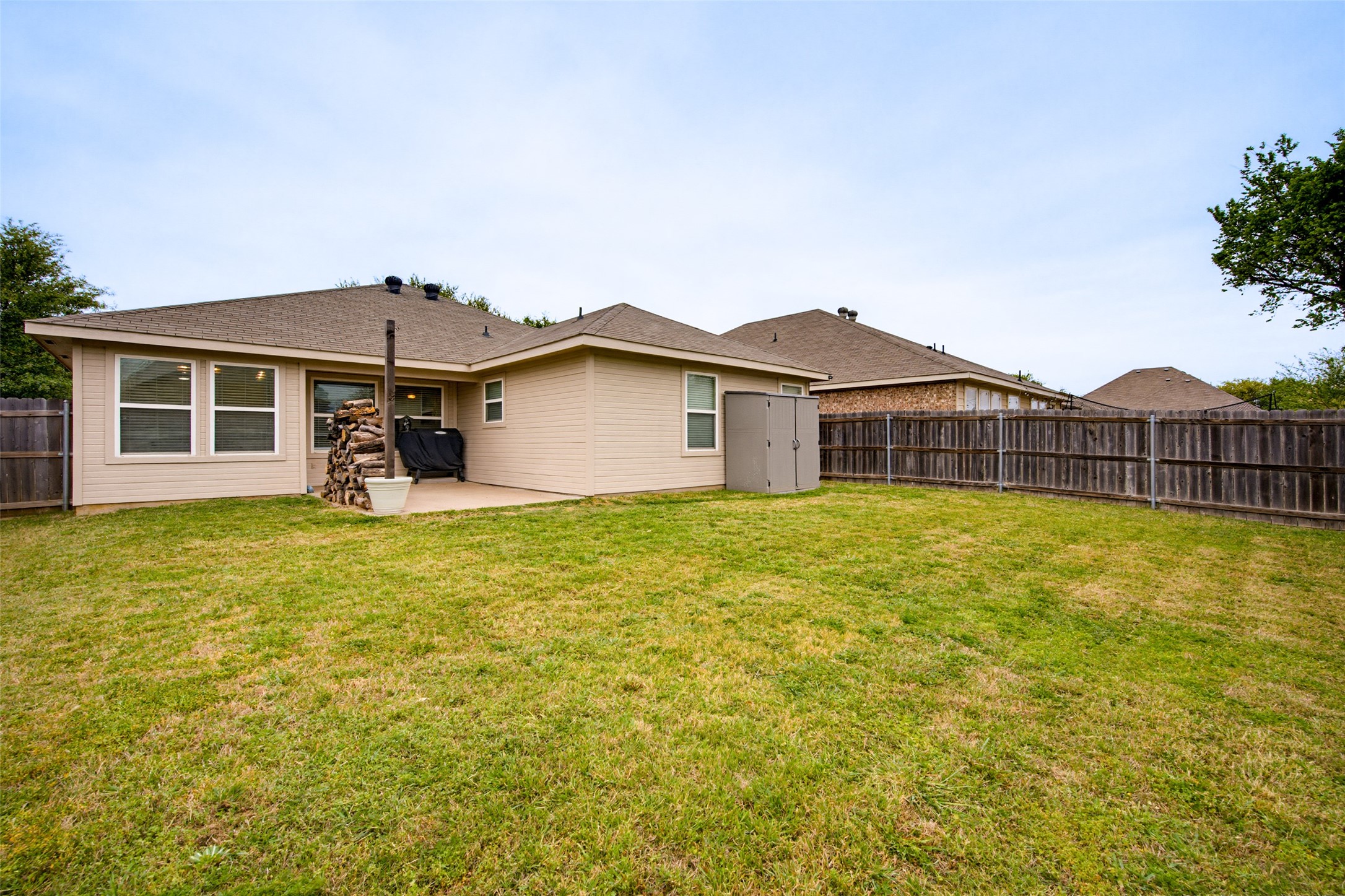 1525 Wickham Drive Burleson TX 76028