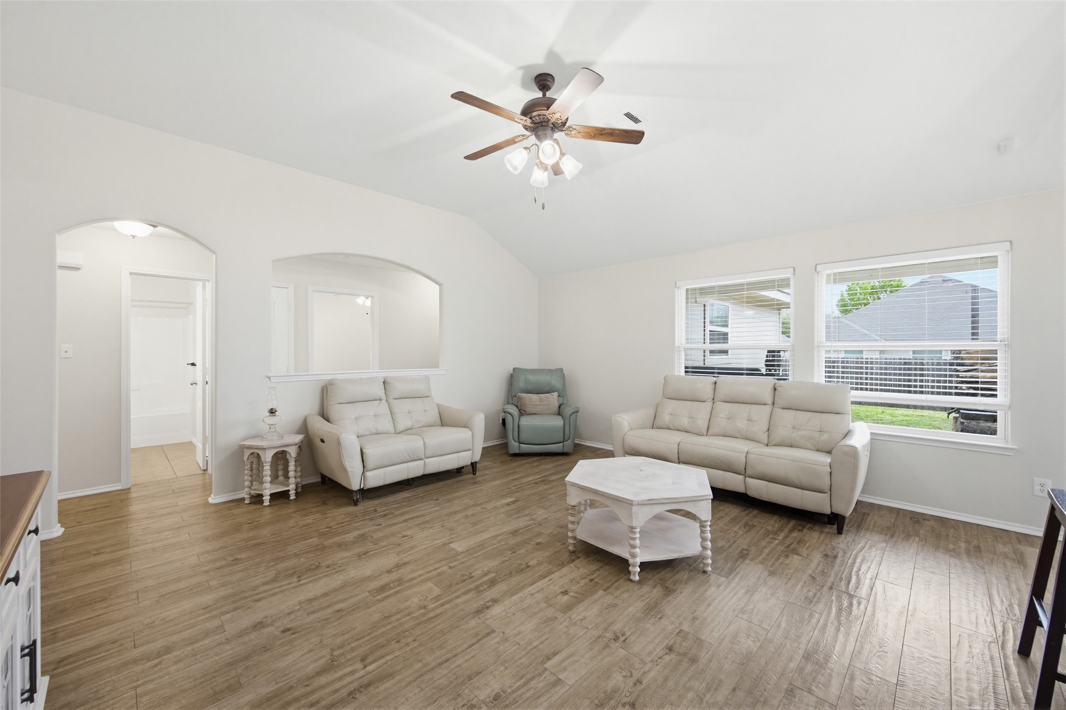 1525 Wickham Drive Burleson TX 76028