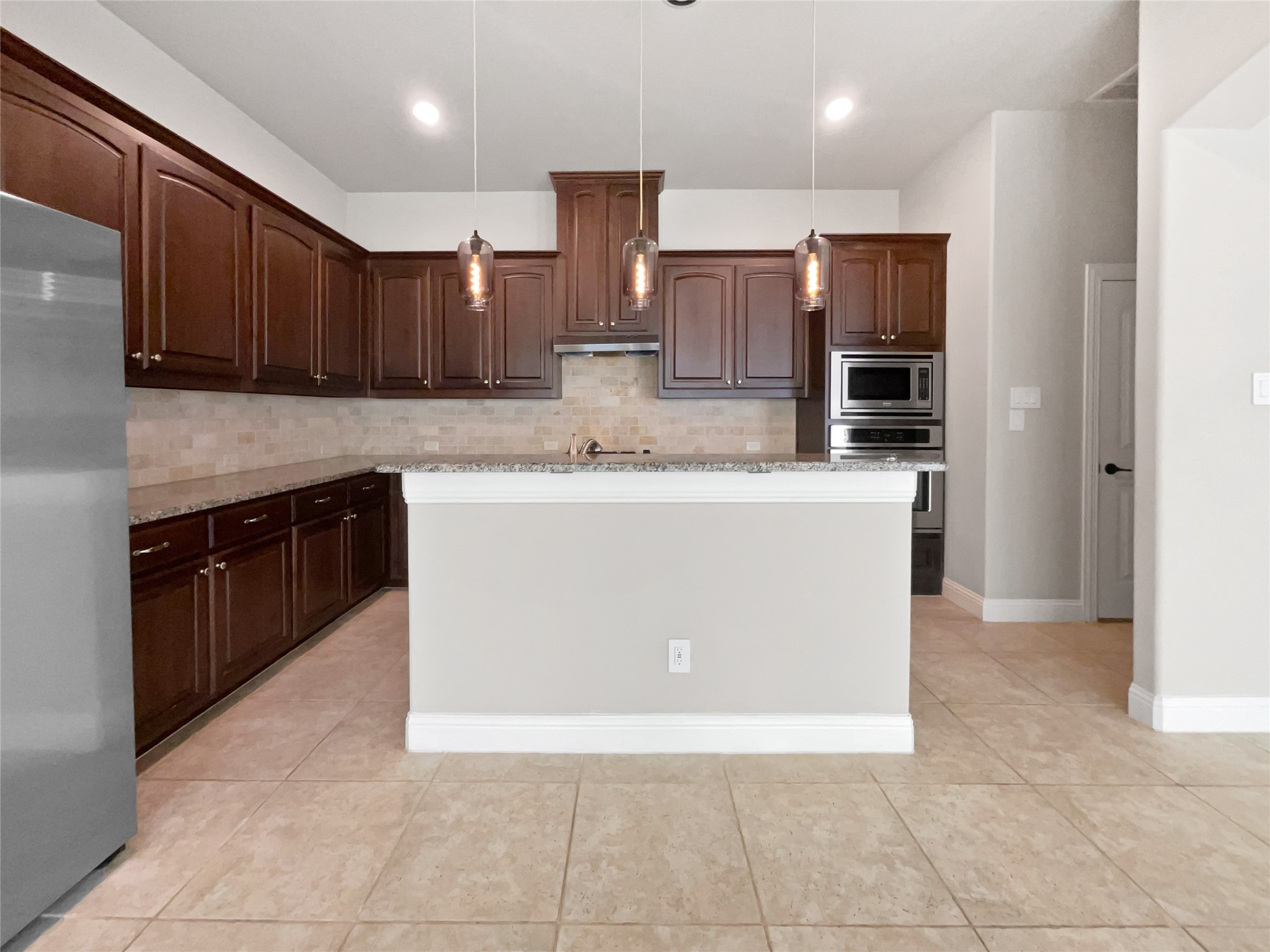 904 Memory Lane Mckinney TX 75072