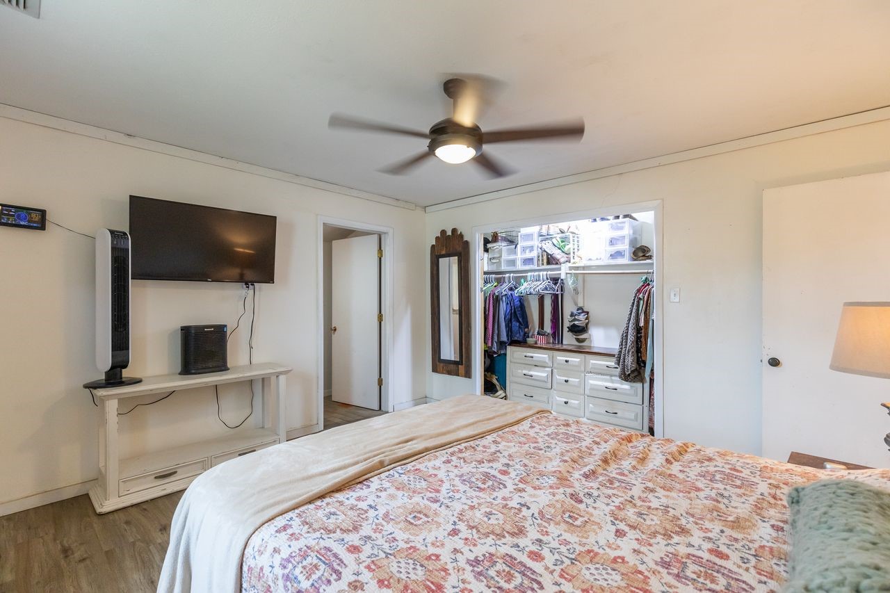 513 Reeves Street Clyde TX 79510