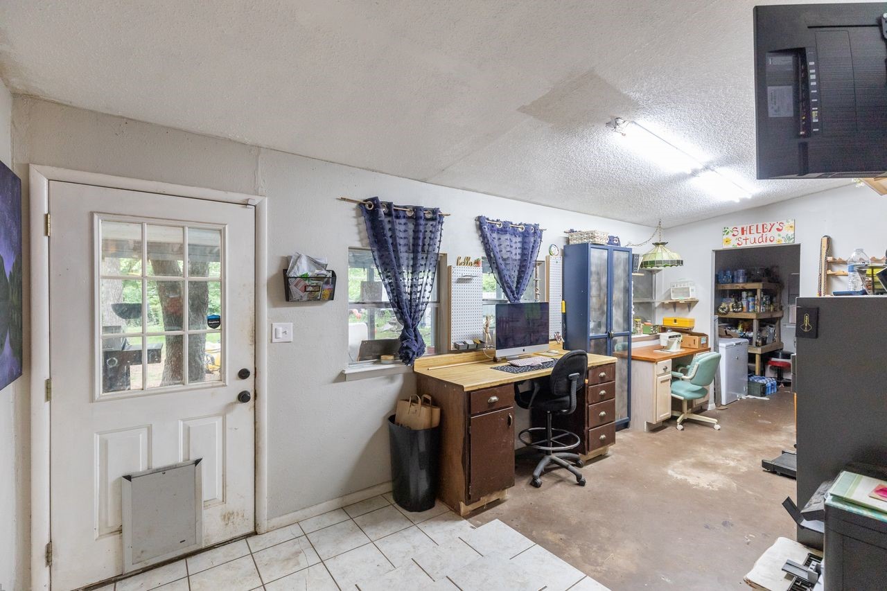 513 Reeves Street Clyde TX 79510