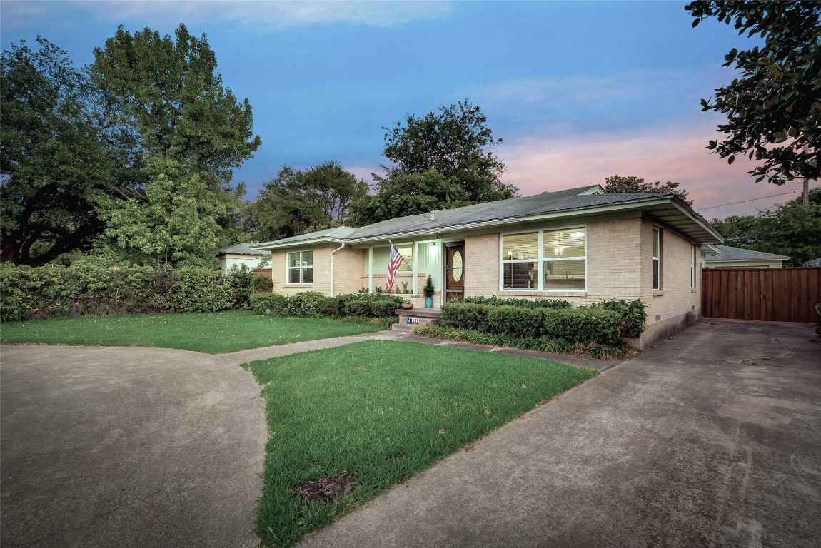 621 W Belt Line Road Richardson TX 75080