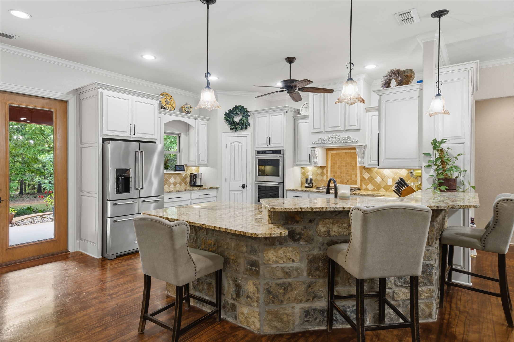 2287 Cr 3402 Bullard TX 75757