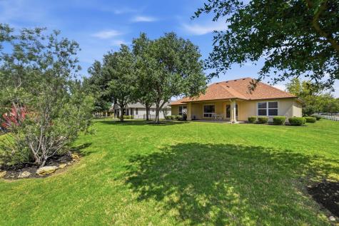 12001 Lockhart Court Denton TX 76207