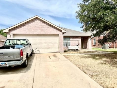 4604 Cool Ridge Court Fort Worth TX 76133