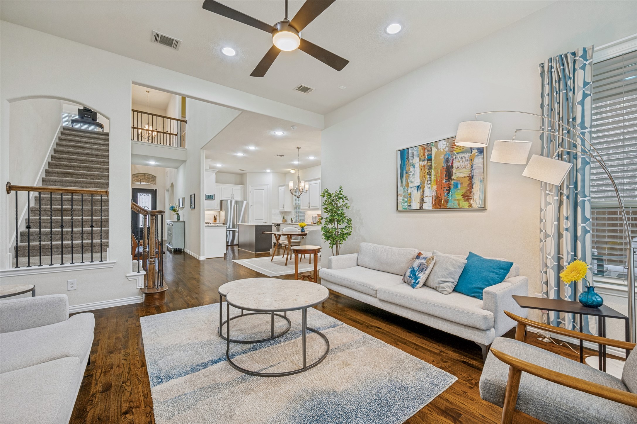 2841 Edinburgh Carrollton TX 75006