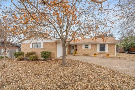 1702 Broadmoor Drive Brownwood TX 76801