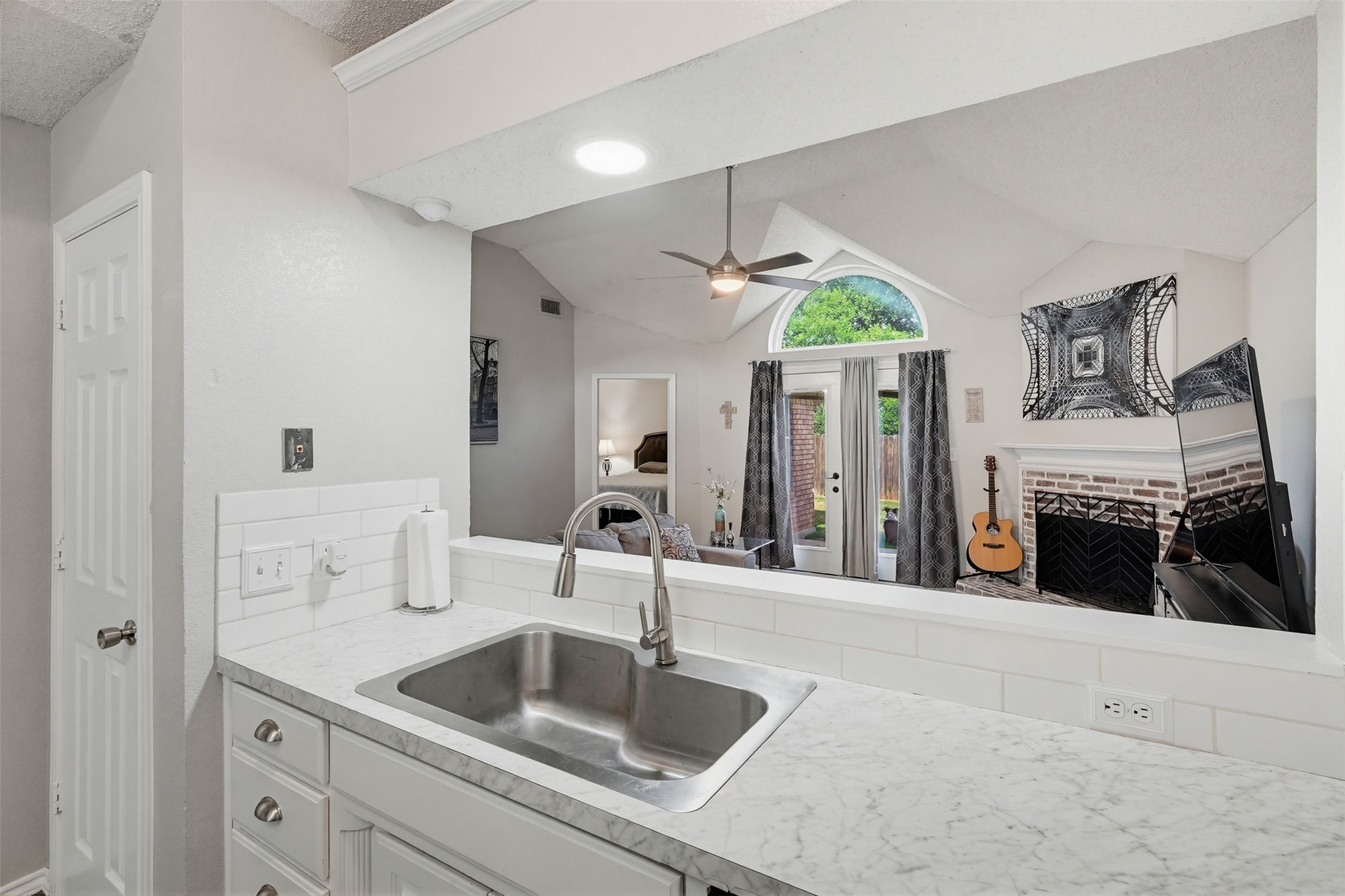 2956 Timber Creek Trail Fort Worth TX 76118