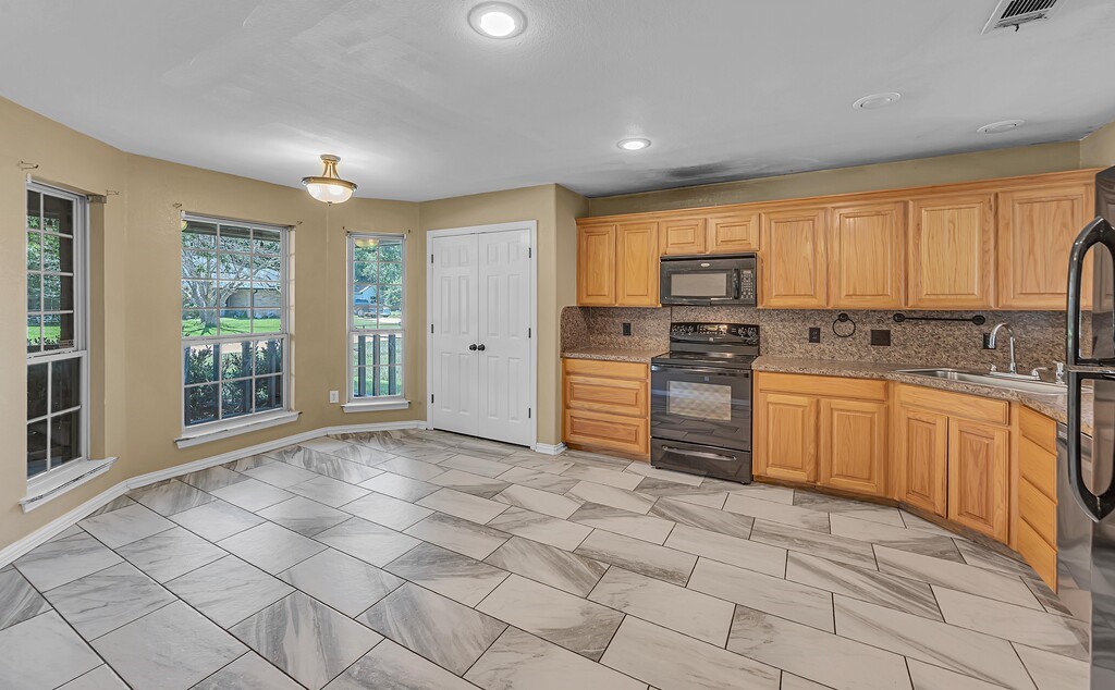 137 Noelle Road Whitney TX 76692