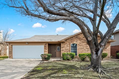 647 Lemon Drive Arlington TX 76018