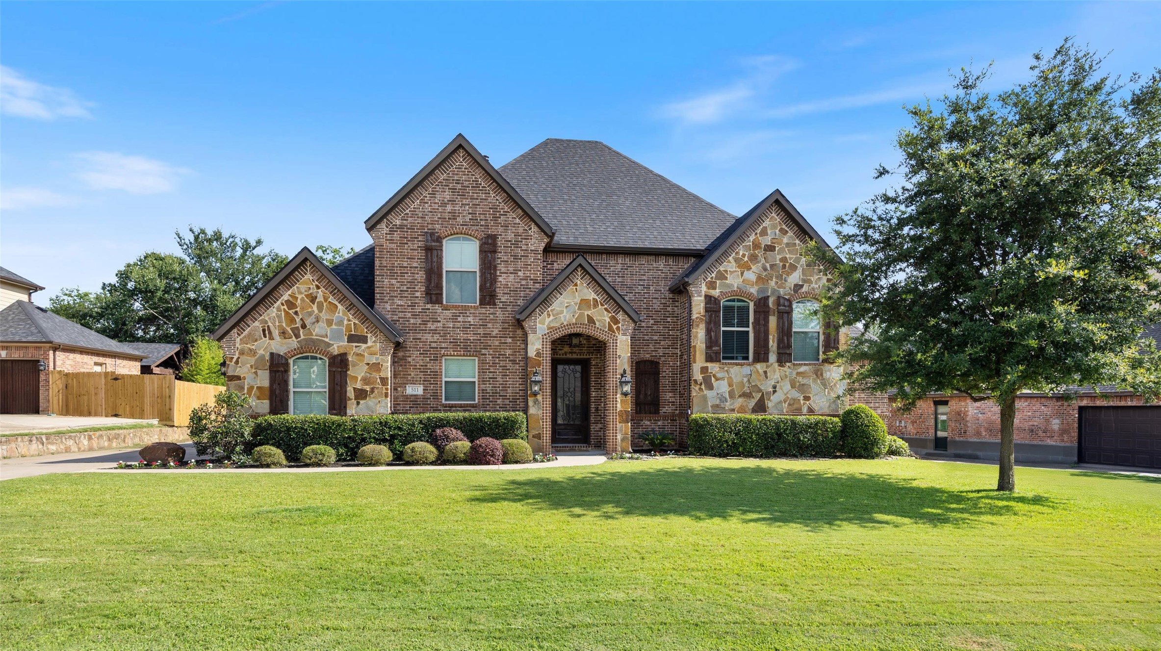 511 Oak Forest Court Kennedale TX 76060