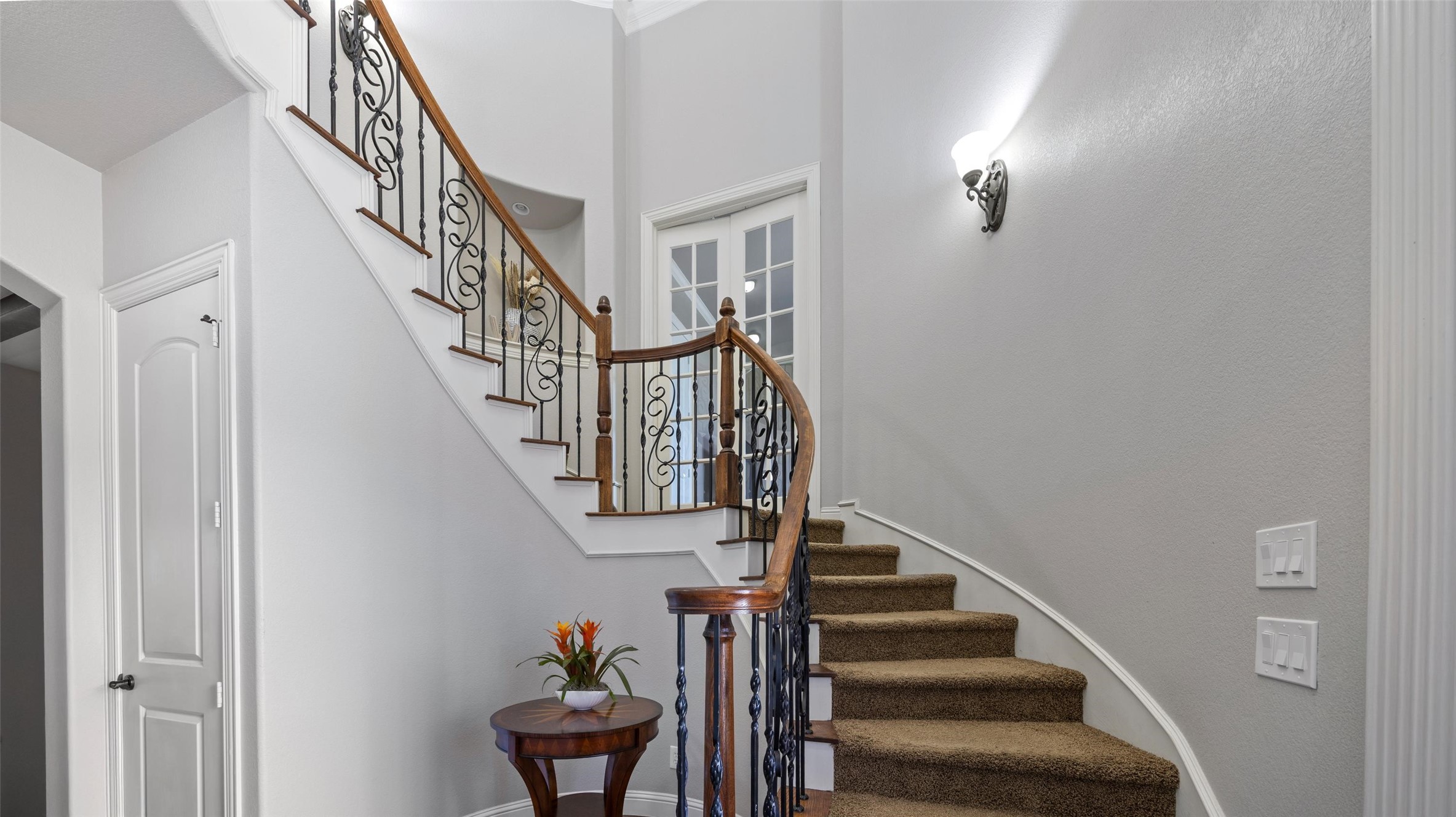 511 Oak Forest Court Kennedale TX 76060
