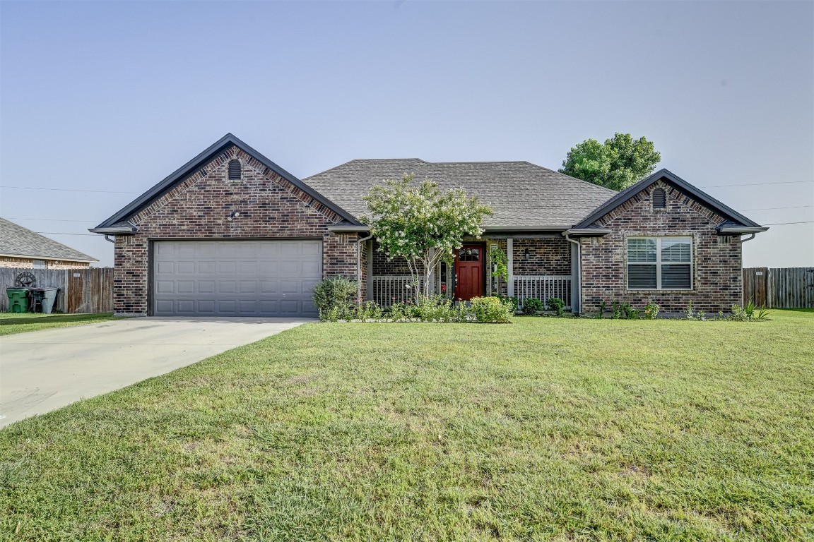 209 Ashley Street Alvord TX 76225