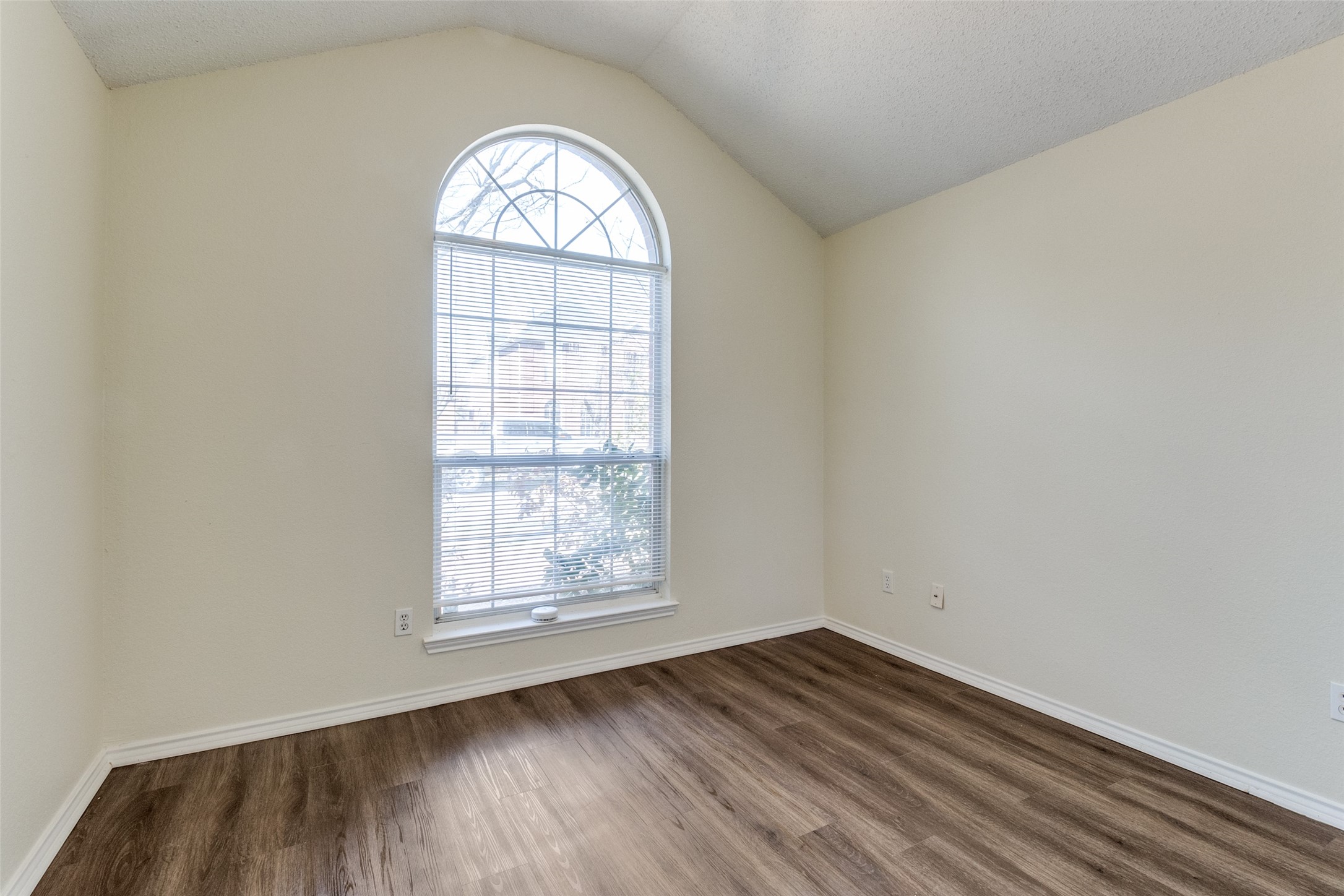 718 Indianpaint Drive Mesquite TX 75149