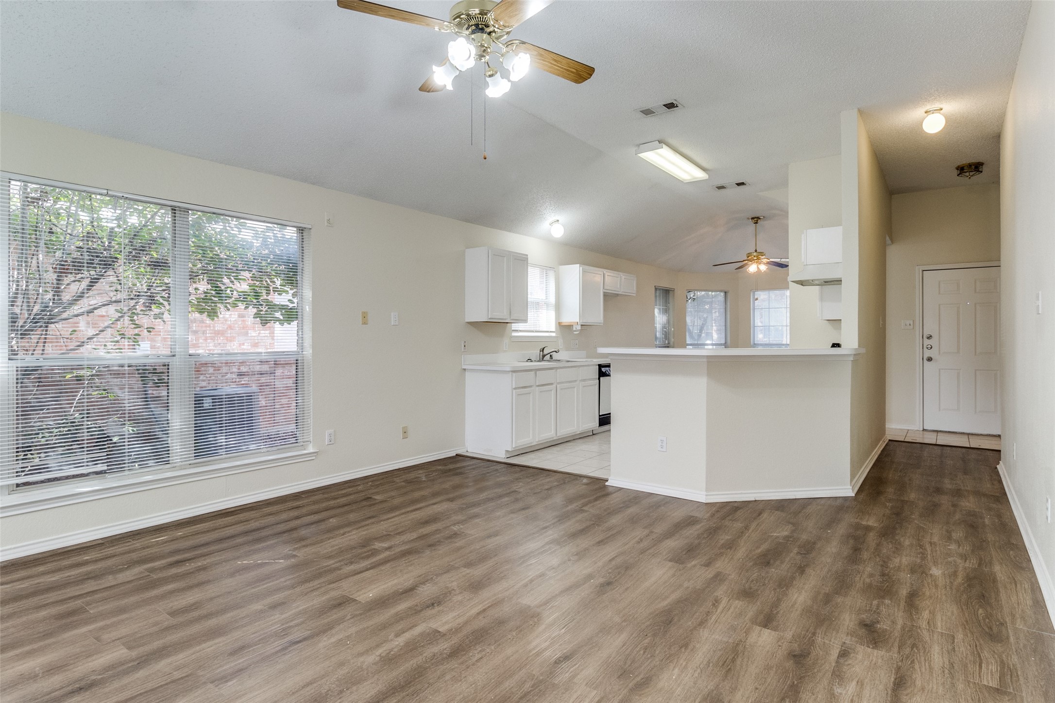 718 Indianpaint Drive Mesquite TX 75149