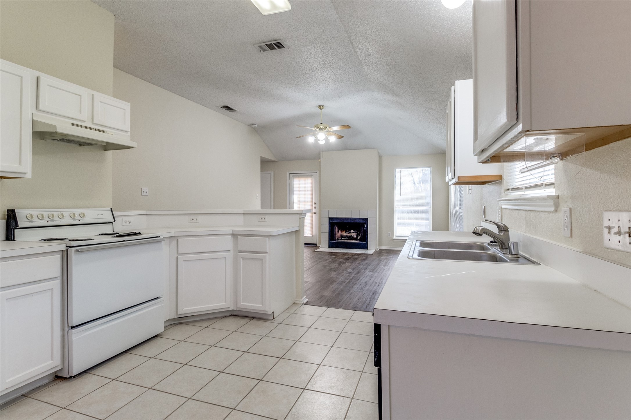 718 Indianpaint Drive Mesquite TX 75149