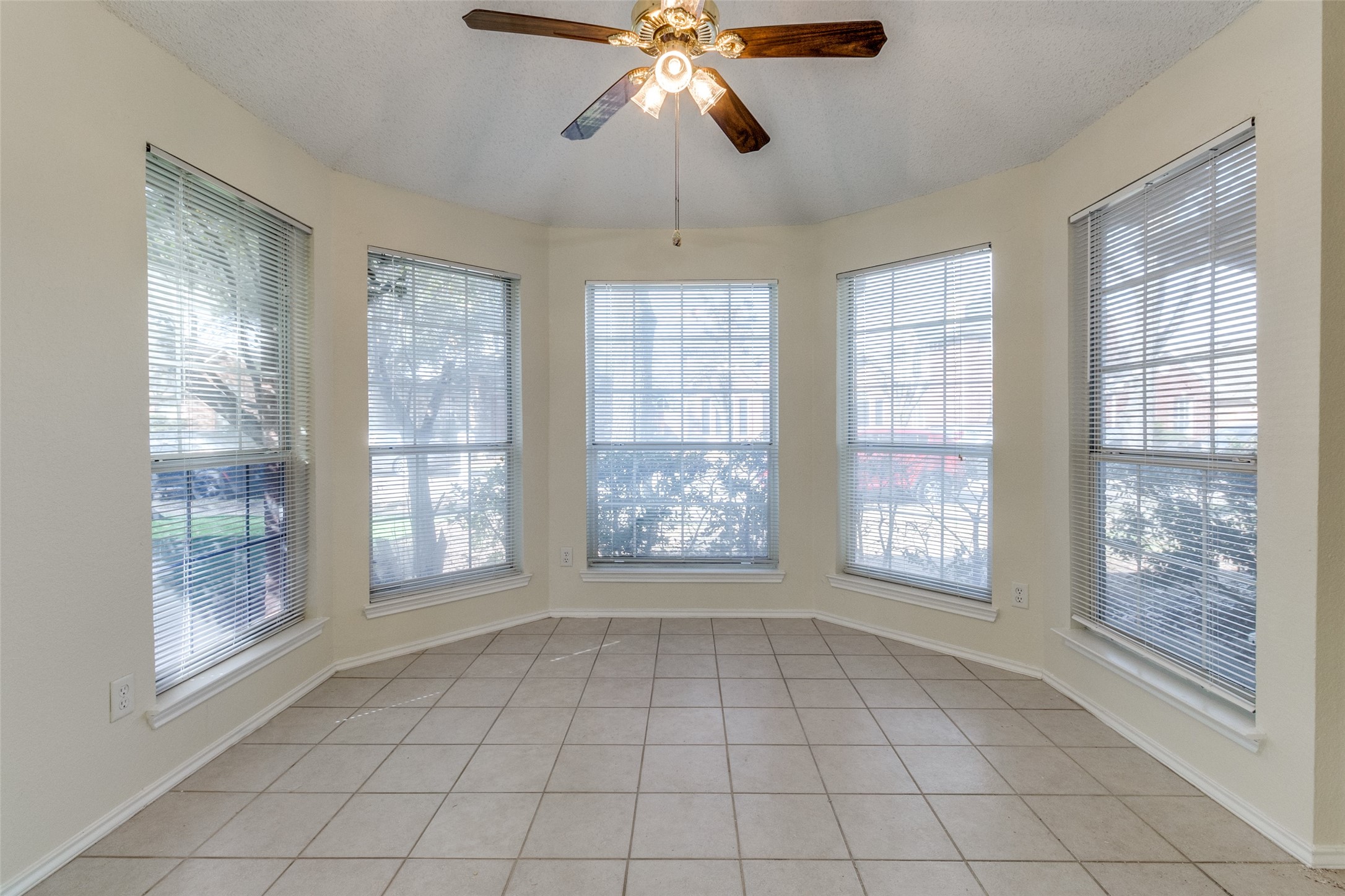 718 Indianpaint Drive Mesquite TX 75149