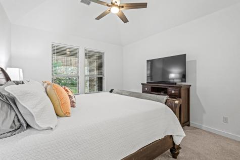 3952 Oak Creek Circle Denison TX 75020