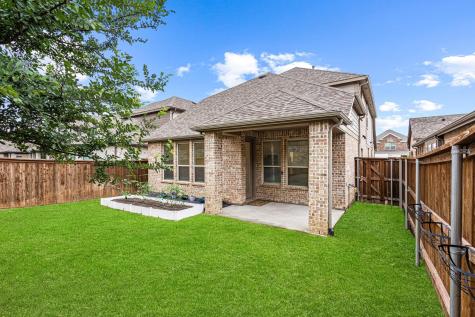 3952 Oak Creek Circle Denison TX 75020