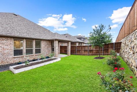 3952 Oak Creek Circle Denison TX 75020