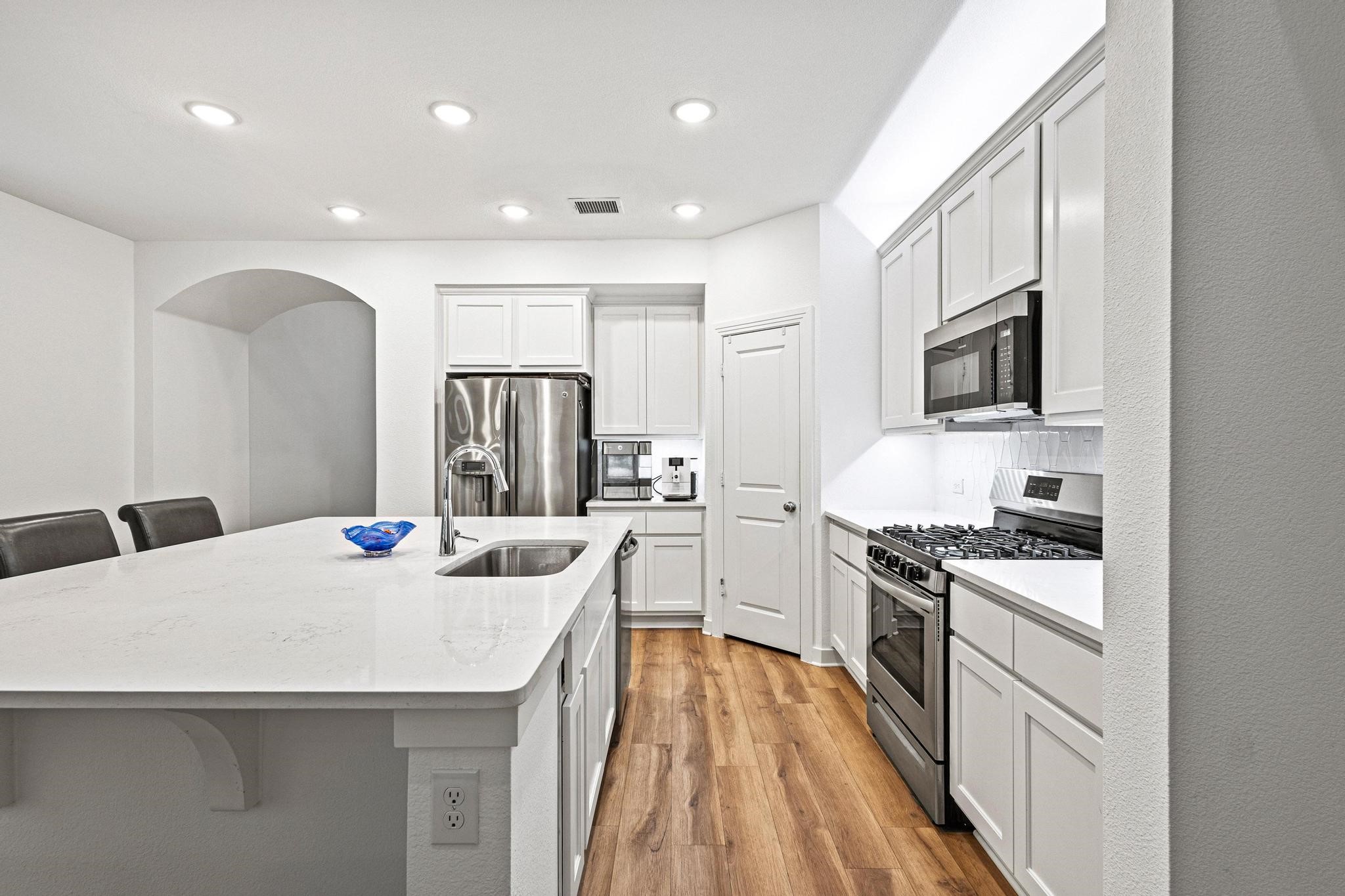 3952 Oak Creek Circle Denison TX 75020
