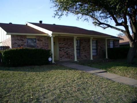 8931 High Plain Lane Dallas TX 75249
