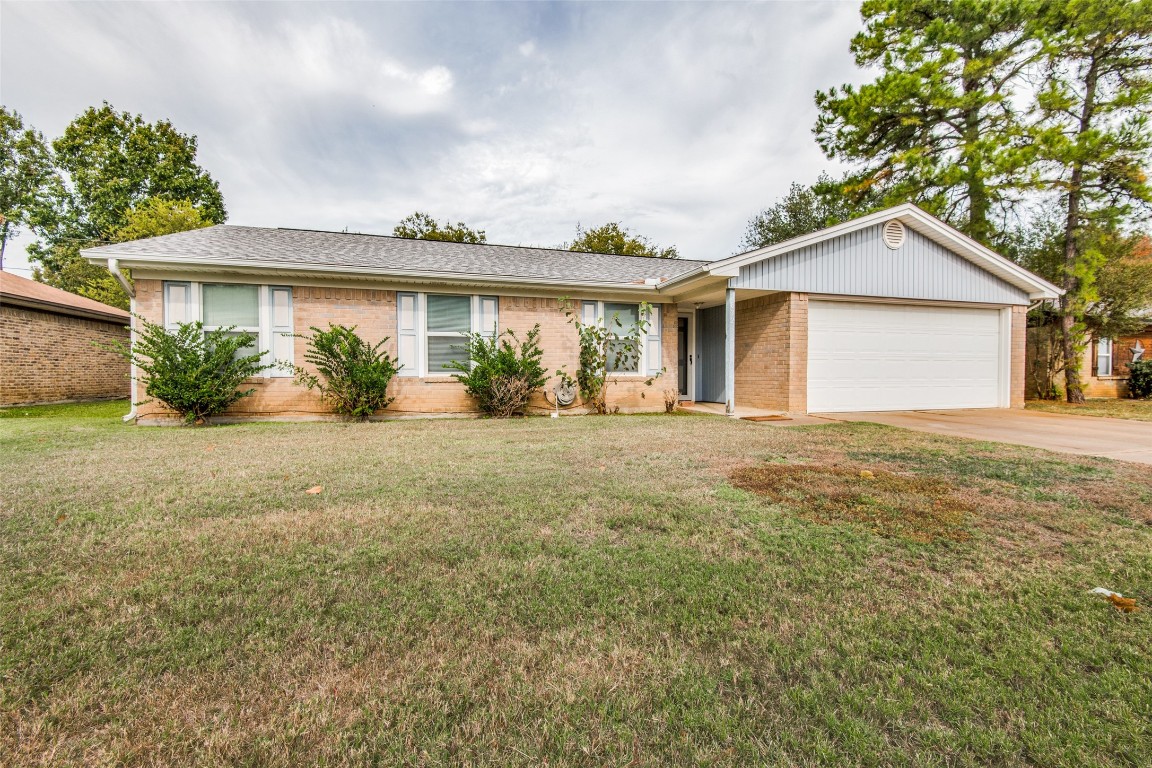 632 Evelyn Lane Burleson TX 76028