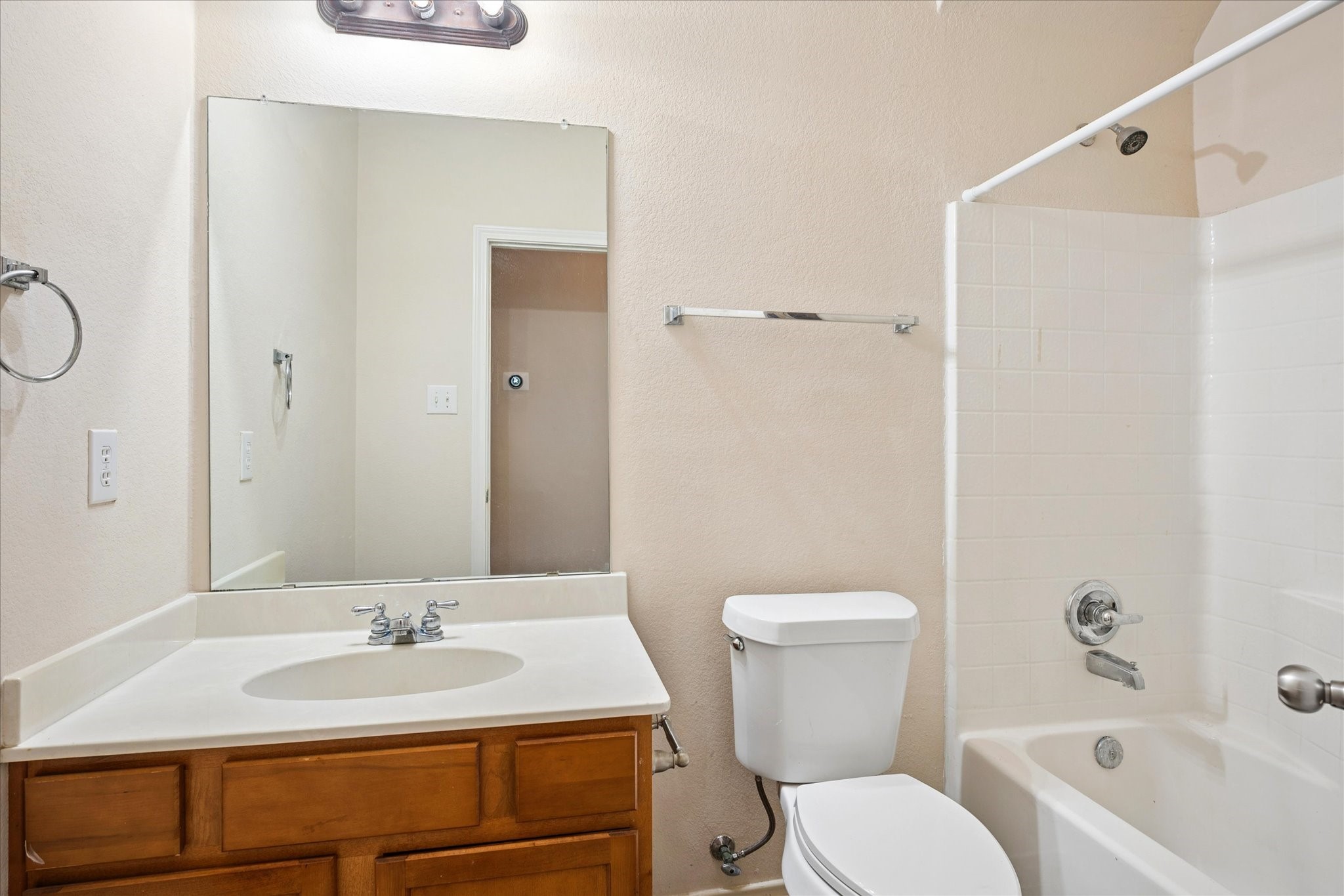 608 Bonham Drive Lavon TX 75166