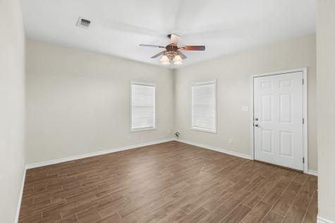 811 W Woodard Street Denison TX 75020