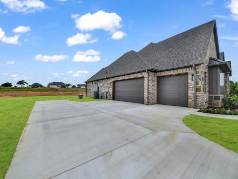 167 Daggett Drive Decatur TX 76234