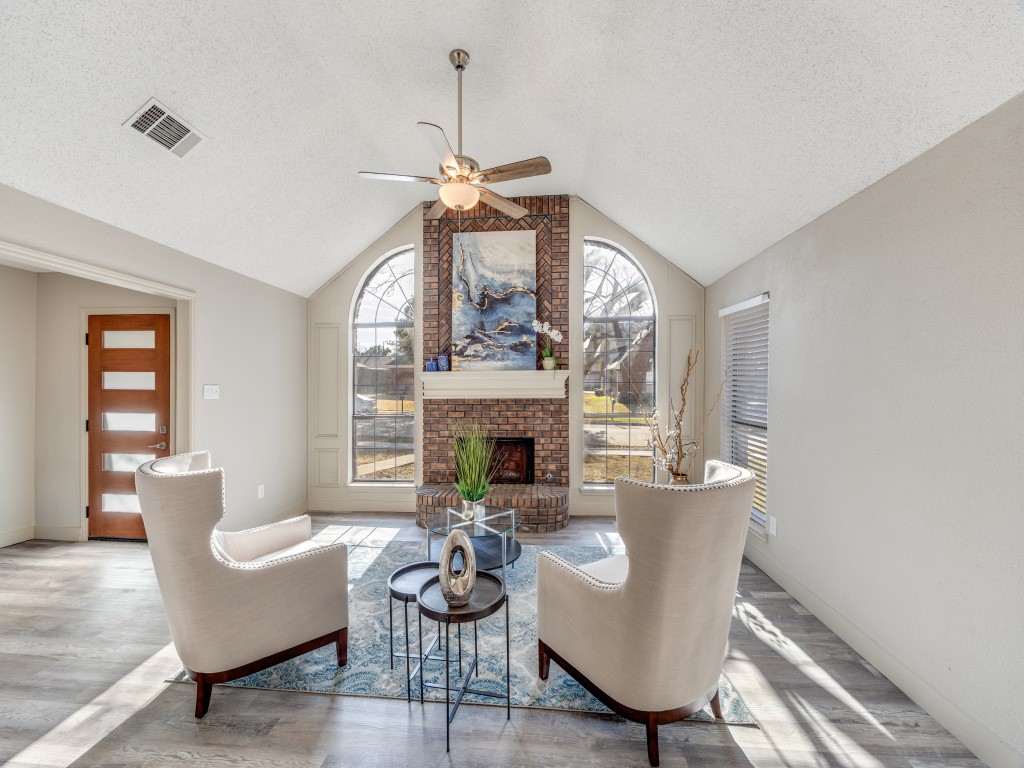 1581 Glenmore Drive Lewisville TX 75077