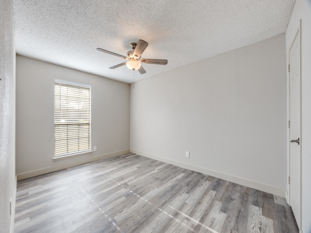 1581 Glenmore Drive Lewisville TX 75077