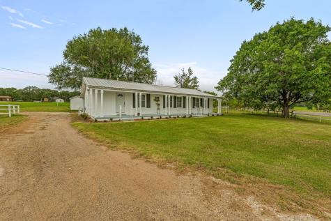 6026 Highway 16 De Leon TX 76444