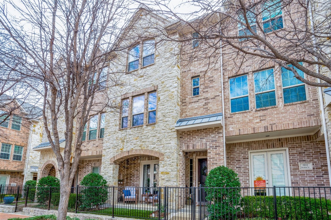5024 Meridian Lane Addison TX 75001