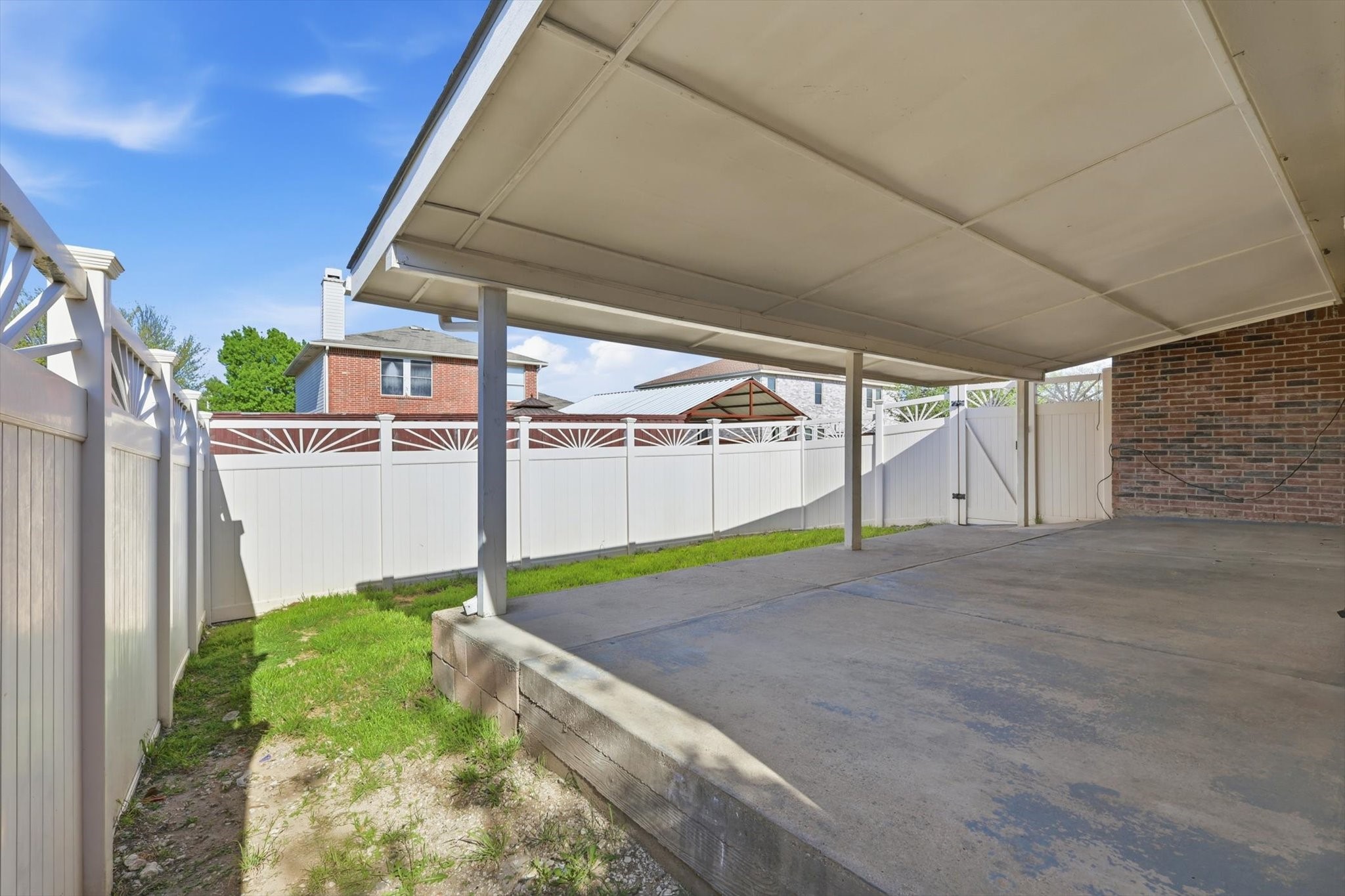 725 Lovern Street Cedar Hill TX 75104