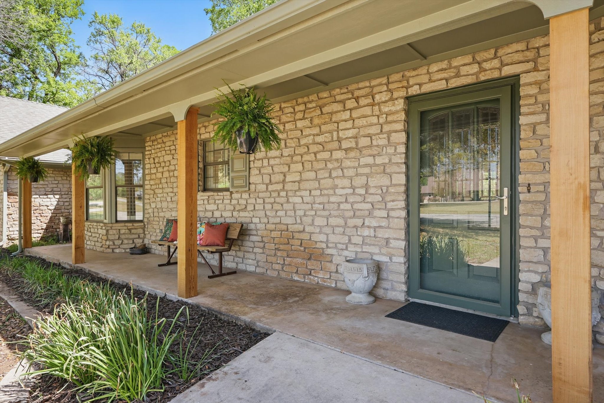 1904 Oak Ridge Trail Bridgeport TX 76426