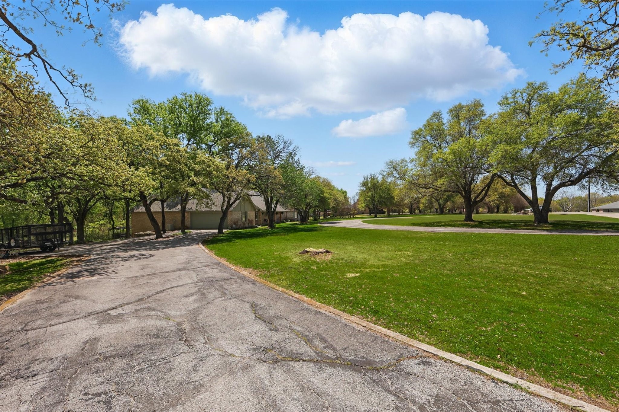 1904 Oak Ridge Trail Bridgeport TX 76426